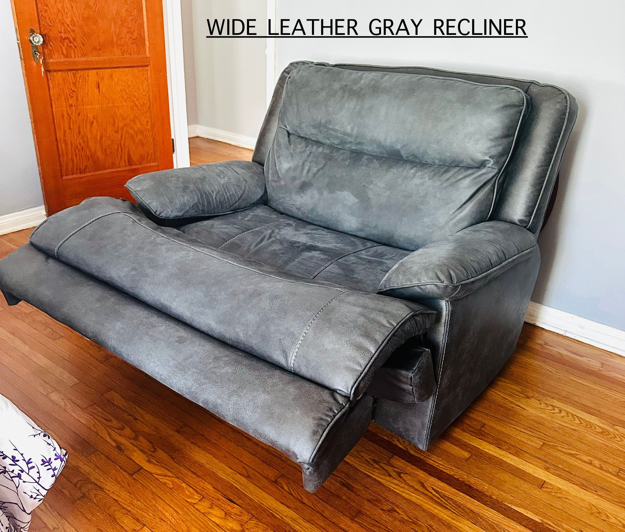 Wide Two Person Recliner 52x44