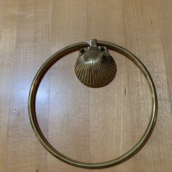 Shell Hand Towel Ring