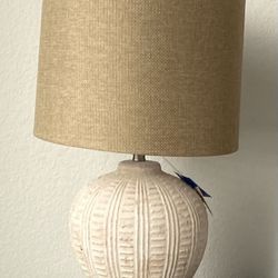 Thomasville Farmhouse Table Lamps – Distressed Ceramic Finish, Linen Shade (Two) 