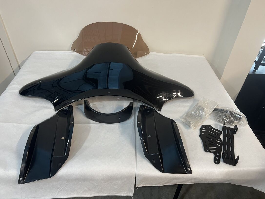 TCMT Front Batwing Outer Fairing with Windshield Mounting Brackets Hardwares