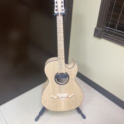 Bajo Quinto (Maple)