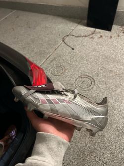 Jude bellingham Predators size 9