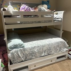 Bunk Bed With Storage