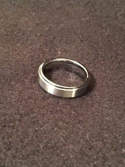 Men's Wedding Ring