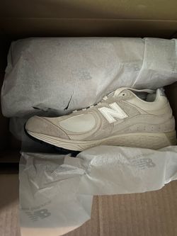 Brand New Beige New Balance 2002R Men size 11.5
