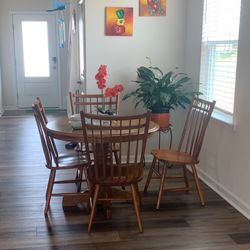 Dinning Table - Oval Shape, Adjustable To Round Table With 4 Chair - Oakwood 