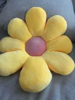 Flower pillow
