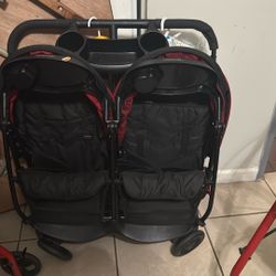 Kolcraft Cloud Plus Lightweight Twin Stroller