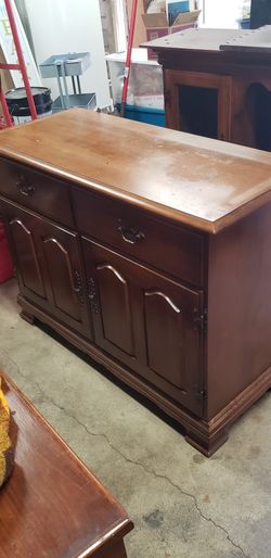 Vintage Heywood Wakefield China Cabinet
