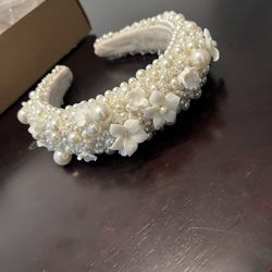 Wedding Headband  NEVER USED