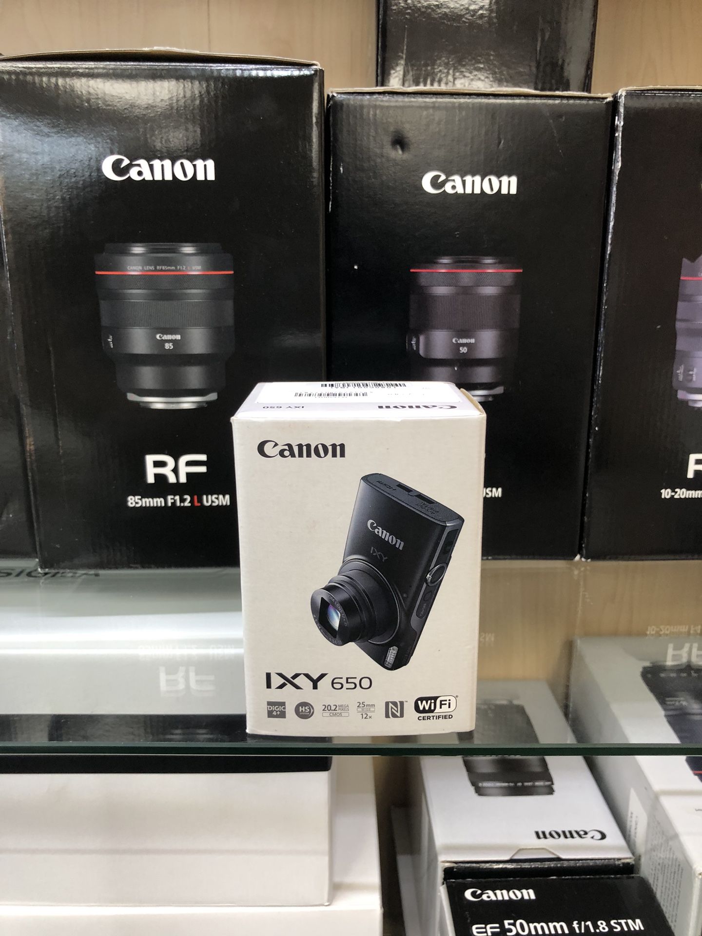 Canon IXY 650 Camera