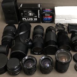 Vintage Camera Lenses And Accessories Lot - Sigma Canon Vivitar