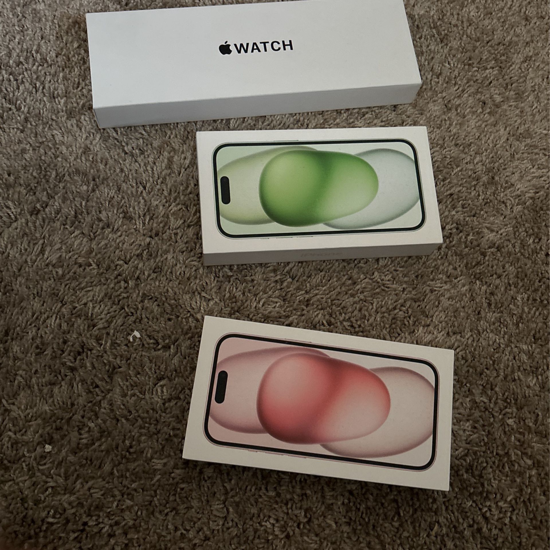 Apple Watch 2 I Phone 15 (Verizon )