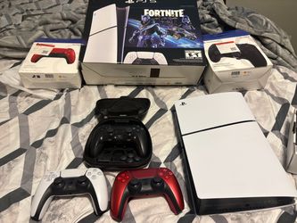 Ps5 with 3 controllers