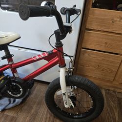 FREESTYLE 3 ROYALRIDER 14" LIKE NEW BICYCLE 