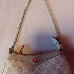 AUTHENTIC GUCCI BAG $600