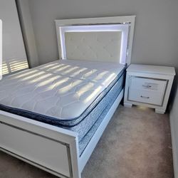 New Led Loght King/queen Bedframe With Mattress For Sale With Free Delivery And Cash On Delivery 