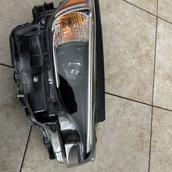 OEM | 2024 Subaru Impreza LED Headlight (Right/Passenger)