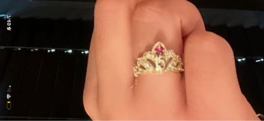 Quinceañera 10k gold ring
