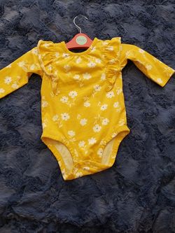 Carter's shirt 9 months