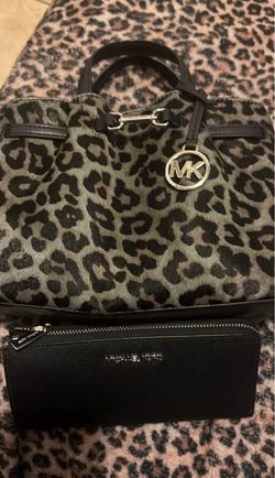 Hand purse