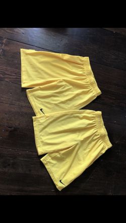 Nike youth medium boys shorts dry-fit