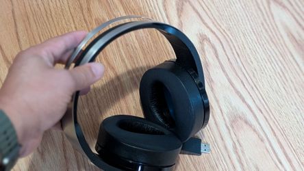 Platinum 7.1 PlayStation headset.