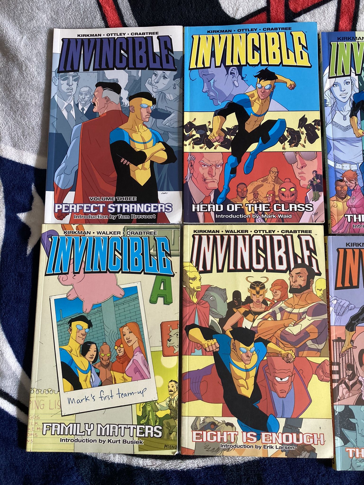 Invincible 1-25 Complete Run