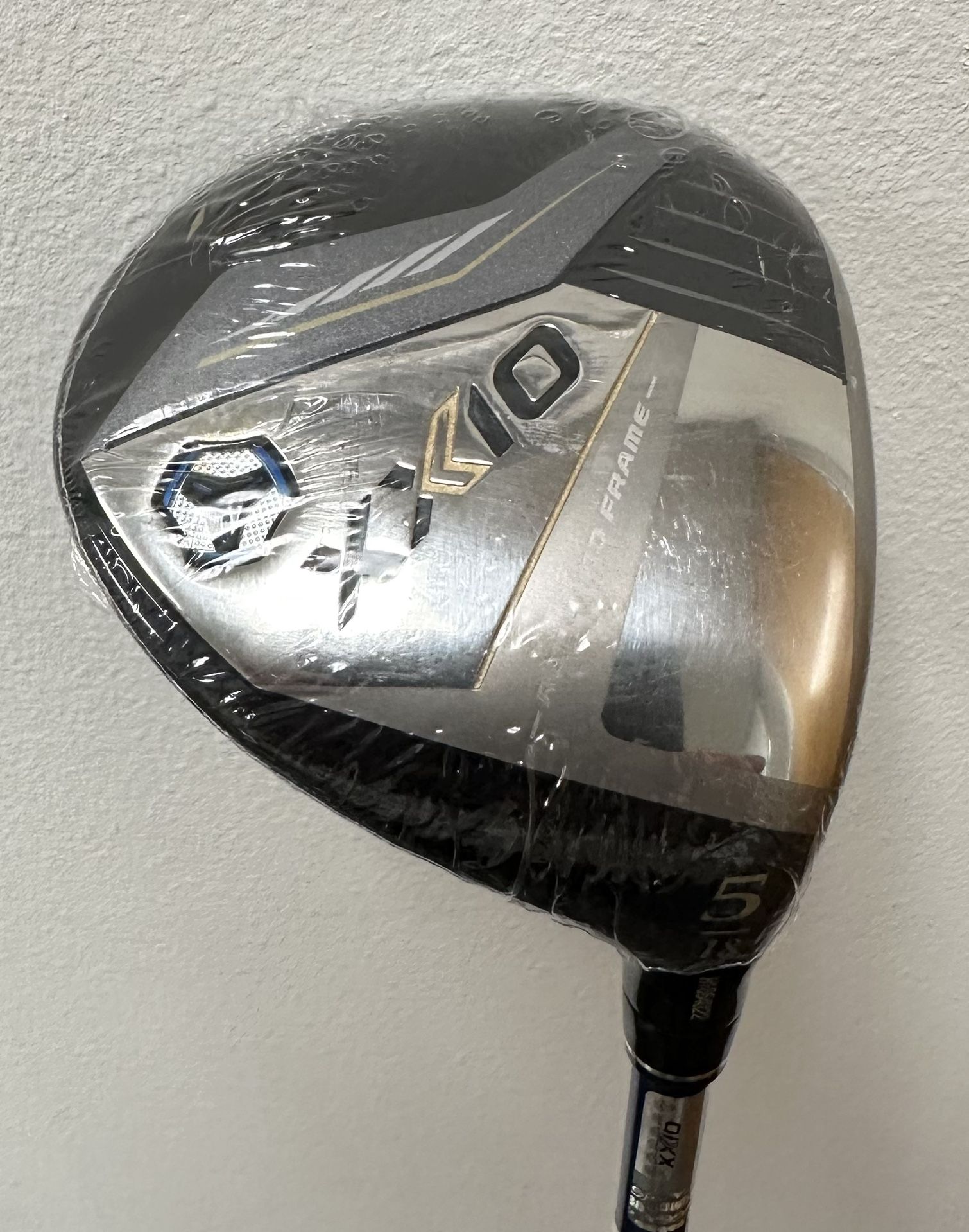 Brand New XXIO 13 Fairway Wood 5W/18 Deg In Regular Flex For Right Handed Golfer+ Headcover