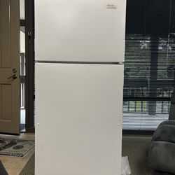 Kirkland Signature Refrigerator 
