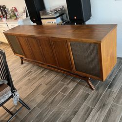 Mid Century Modern Stereo Cabinet