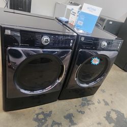 KENMORE ELITE SET STEAM WASHER AND GAS DRYER LIKE NEW 