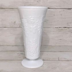 VTG Indiana Glass Harvest Grape Milk Glass Footed Vase PRICE FIRM