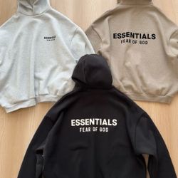 Essential Hoodie 