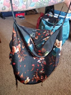 Forever21 floral + butterfly top-size S