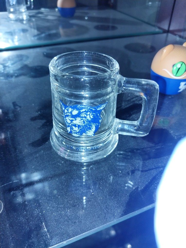 Vintage Kentucky Wildcat Shot Glass