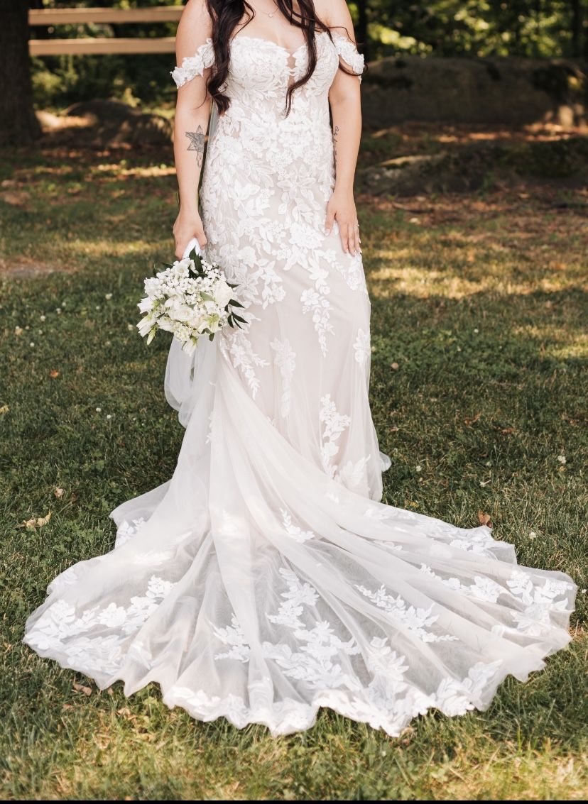 Lace Wedding Dress