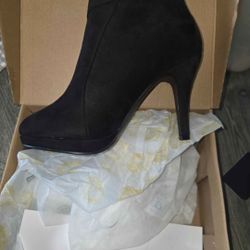 NEW women's Ankle Wrap Boot