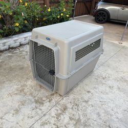 XL Dog Kennel