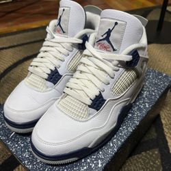 Air Jordan 4 Retro ‘Midnight Navy’ 