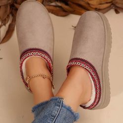 Size 37/ Women's Winter Slippers, Platform Snow Boots, Thickened Flat Boots, Warm Shoes, Outdoor Non Slip Boots