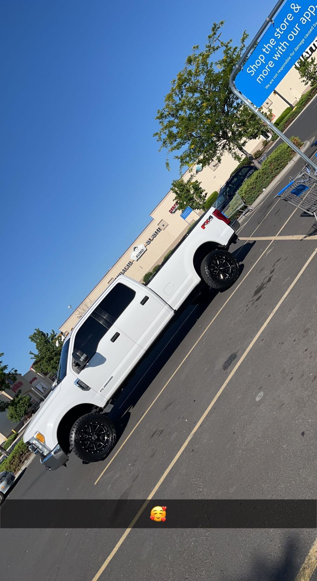35x12.50 R20 8 Lug Rims&tires