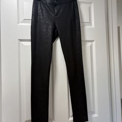 StellaLuce Women's Black Snake print