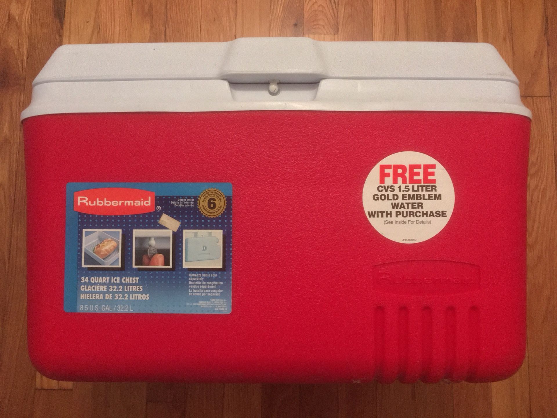 XL Extra Large Rubbermaid Red Icebox Ice Box Lunch Beverage Cooler Chest 34 Quart 8.5 Gallon 32.2 Liter