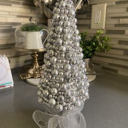 Christmas Tree Decor
