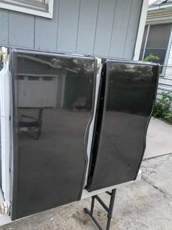 FRONT LOADER PEDESTALS