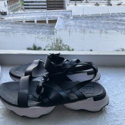 Sorel Hiking Sandals- Size 10