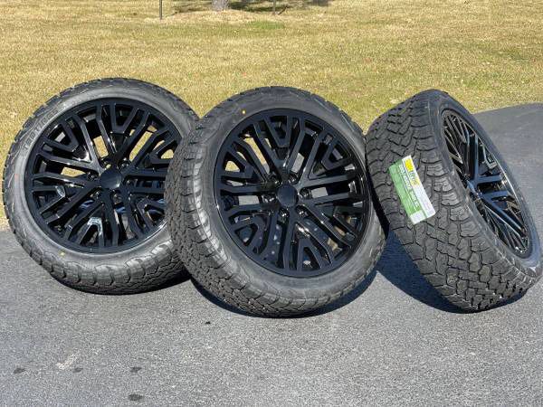 22" GMC Sierra Wheels Black 6 lug Yukon rims 285/45R22 tires Tahoe