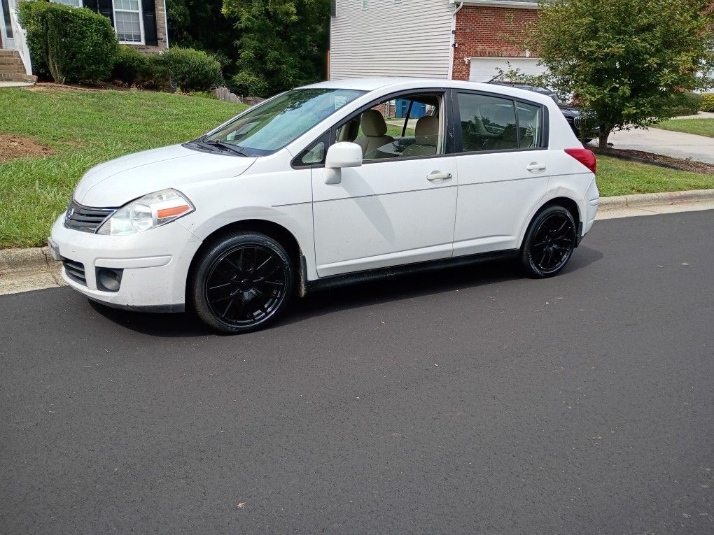 2010 Nissan Versa