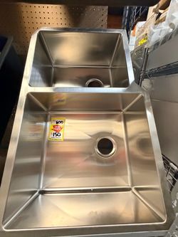Beautiful high end double undermount sink in stainless steel